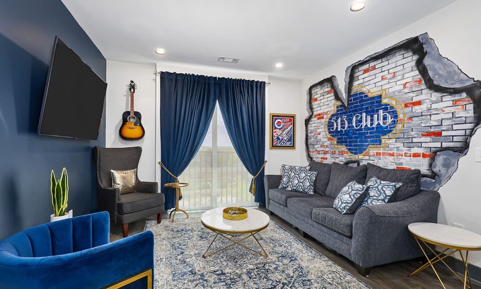 Rolling Mill Hill Condo | Stylish Muse Condo with Balcony, Gym & Pool Access