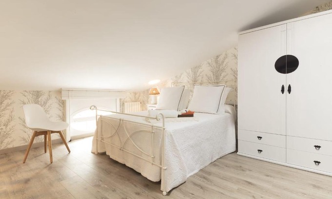 La Cumbre Apartment | Discover Mushara Apartamento Turístico with Hot Tub Access