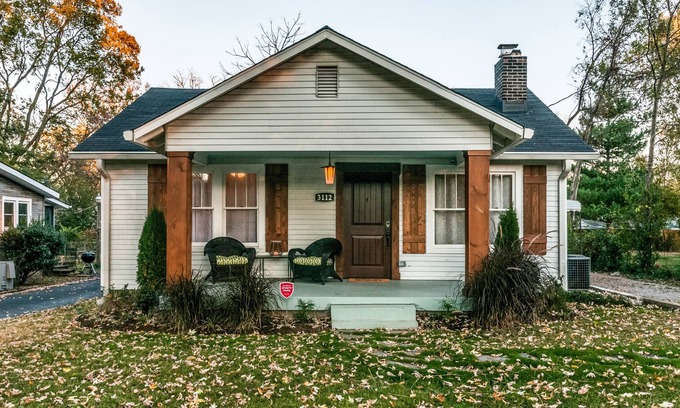 Glencliff House | Guest Rated: 10/10 Music City Roost Near Downtown Nashville