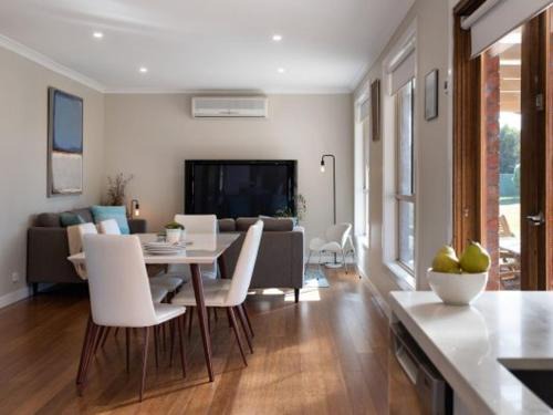 Muskvale House | Inviting Musk Vale Villa: Family & Pet Friendly Retreat