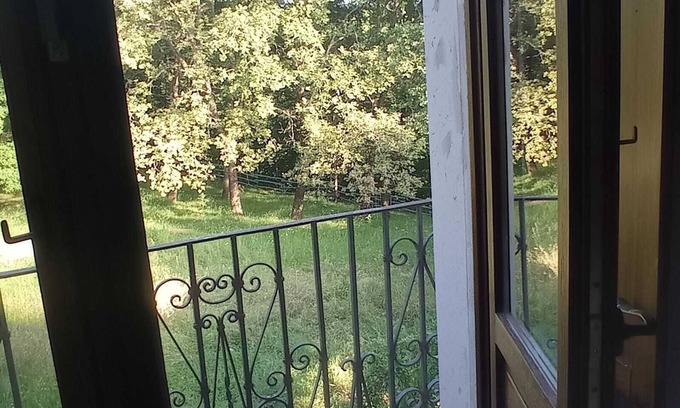 Casalciprano House | Delightful Getaway: Pet & Child Friendly Experience Awaits