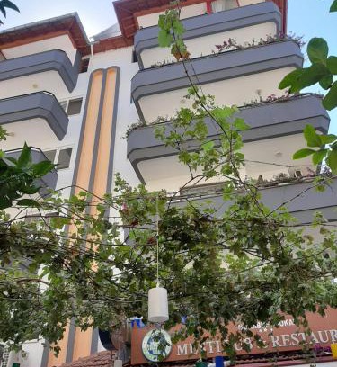 Alanya Apartment | Musti Apart Hotel: Oceanfront Retreat with Pool & Pet-Friendly