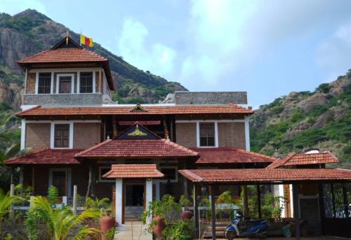 Nagercoil House | Family-Friendly Stays at Muthunandhini Palace