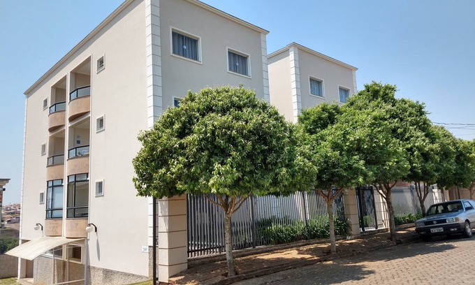 Muzambinho Apartment | Discover MUZAMBINHO: Relaxing Spa & Breakfast Near Downtown