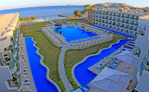 Mentese Hotel | Elegant My Ella Bodrum Resort & Spa with Private Beach Access
