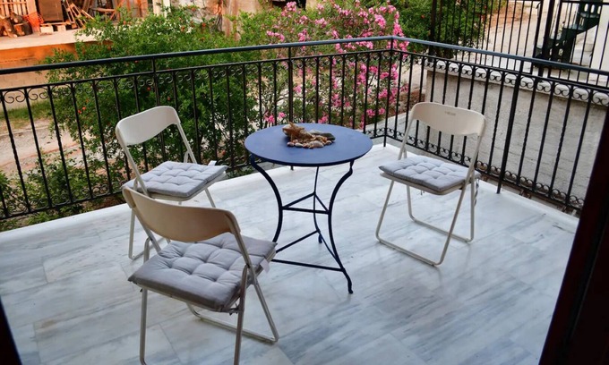 Nafplio House | Spacious 3-Bedroom Apartment Near Nafplio with Pool