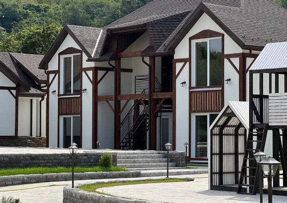 Transcarpathia Apartment | Cozy Oceanfront Retreat at My Home Apart - Rated 9.5/10