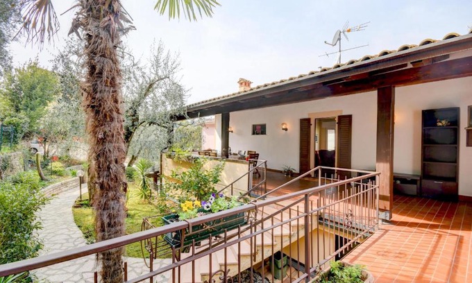 Cassone Apartment | Family-Friendly Retreat with Ocean View in Malcesine