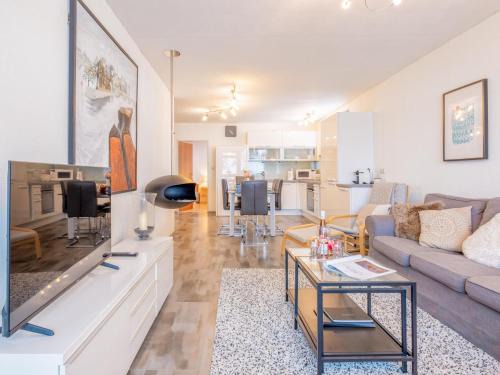 Hinterthal Apartment | Experience My Mountain Next Door: Family-Friendly Retreat