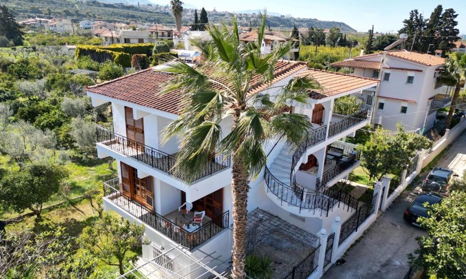 Kato Diminio Apartment | Cozy Escape: My One and Only, the Sea - Guest Rated 9.8