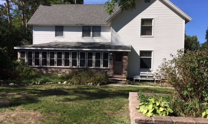 Elk Rapids House | Ideal Getaway: My Place Elk Rapids MI, Steps from the Beach