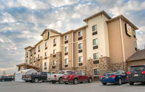 Council Bluffs Hotel | Pet-Friendly Retreat at My Place Hotel, Council Bluffs