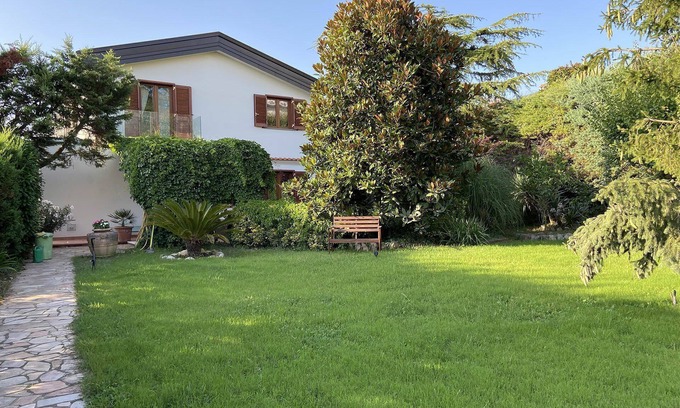 Sant'Agata sui Due Golfi Villa | My Rental Homes - Villa Ava, with swimming pool and and garden.