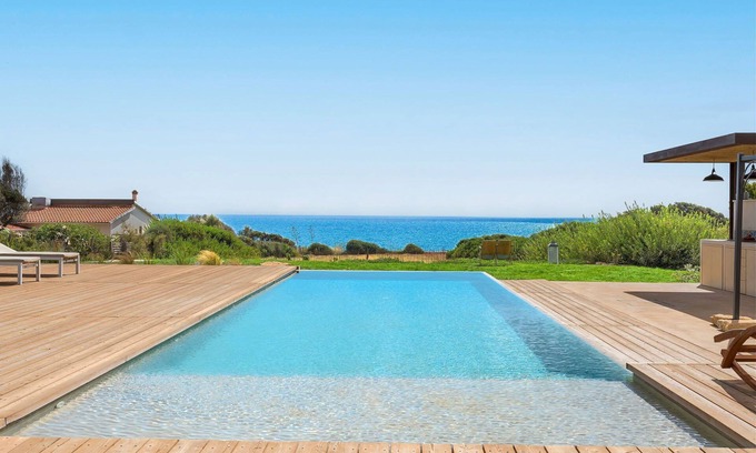 Scicli Villa | My Rental Homes - Villa Smeralda with pool, garden, sea view