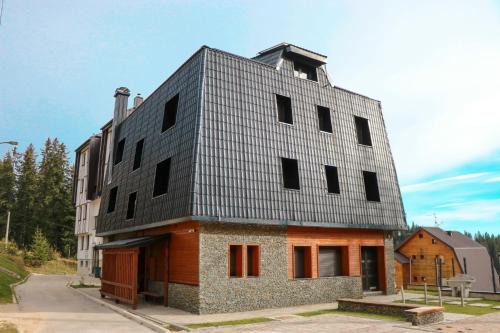 Jahorina Apartment | Top-Rated My Sweet Home Jahorina with Spa & Hot Tub