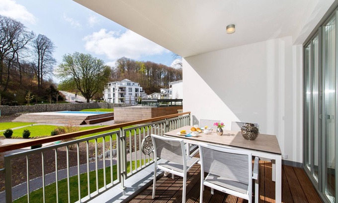 Binz Apartment | "My time out": Luxurious wellness suite with pool, sauna & infrared cabin