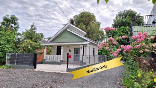 Kampung Alor Bangsa House | MYDY Angsana Homestay