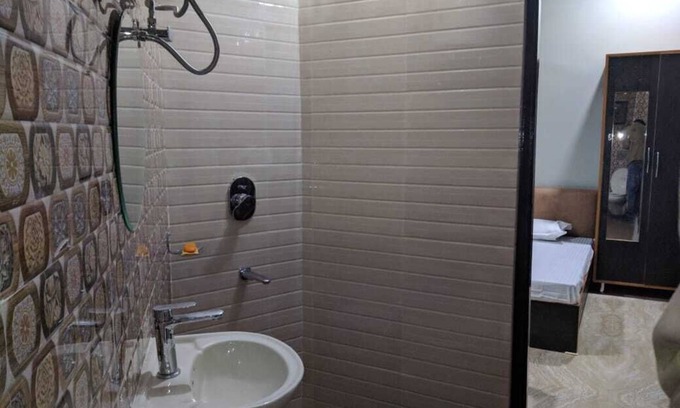 Amritsar Bed & Breakfast | Convenient Mye Home Stay Near Golden Temple Awaits You