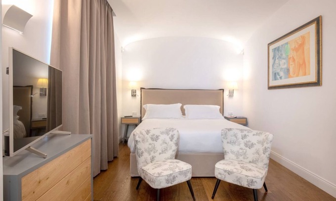 Sant'Agnello Apartment | Top-Rated Oceanfront Apartment with Pool and Spa Amenities