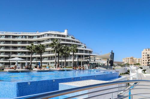 Els Arenals del Sol Apartment | Exceptional MyFlats Infinity View with Oceanfront Pool