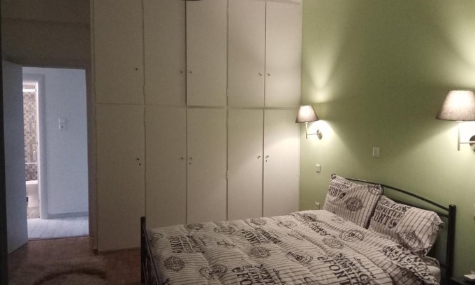 Peristeri Apartment | Discover MyHome! Modern Hotel with Breakfast in Central Location