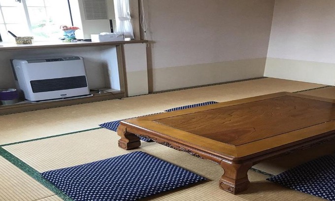 Myoko Hotel | Myoko Hotel: Pet-Friendly Stay with Hot Tub and Accessibility