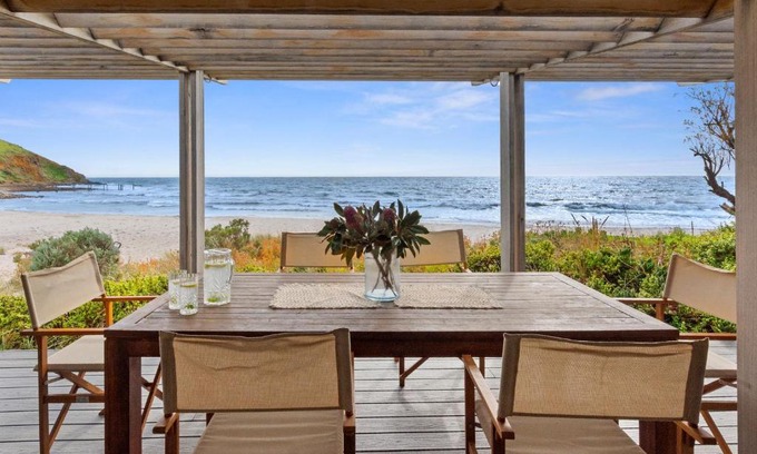 Myponga Beach House | Oceanfront Escape at Myponga Dunes: Family-Friendly Stay