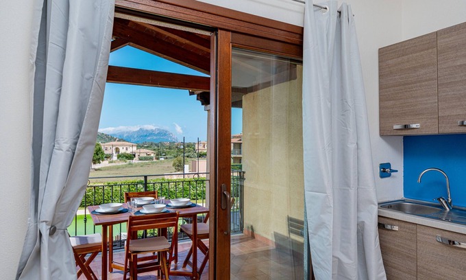 Murta Maria Apartment | Welcome to Myrsine 2: Family-Friendly Getaway Awaits