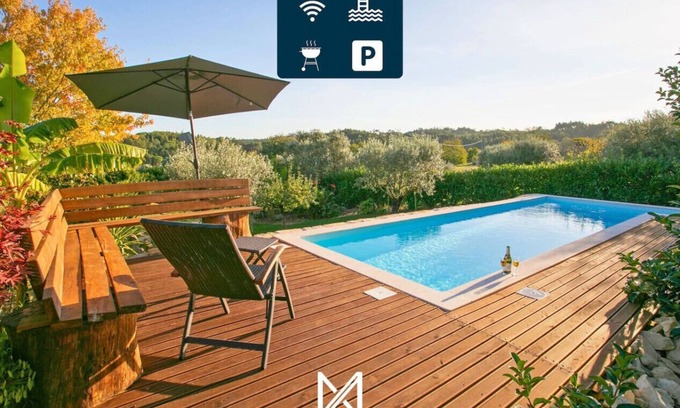 Camparca House | Relax at MyStay - Casa da Passarinha with Pool & Spa