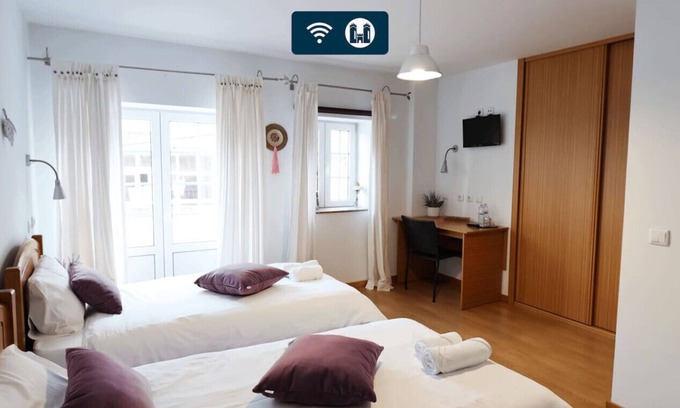 Montalegre e Padroso House | Discover MyStay - Casa Miná with Twin Balcony & Spa