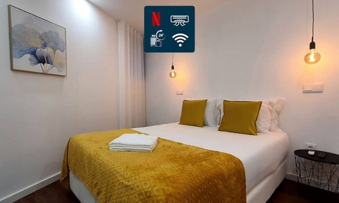 Mafamude Apartment | Cozy MyStay Hotel: Netflix & Wi-Fi in City Center