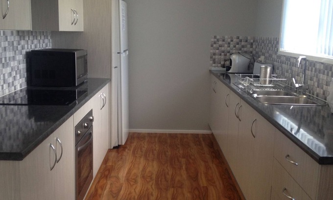 Nowra House | Cozy Retreat at Mystic Blue with Pet-Friendly Amenities