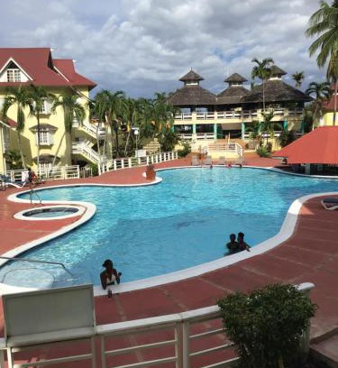 Ocho Rios Apartment | Experience Mystic Ridge Paradise with Oceanfront Views