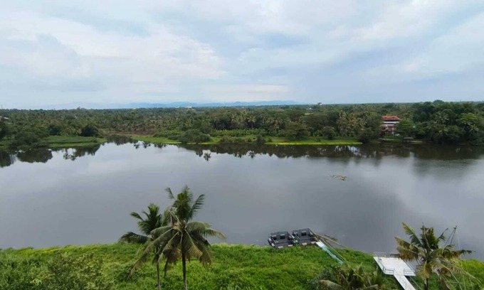 Veliyathunadu Apartment | Mystic River: Experience Full Views and Pet-Friendly Comfort