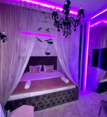 Sighisoara Apartment | Elegant Mystik Penthouse: 4-Star Stay with Pool Access