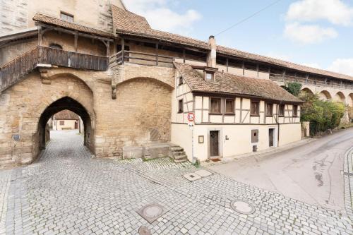 Rothenburg Old Town Apartment | Experience Nächtigen an der Stadtmauer - 4-Star Family Retreat