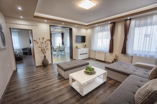 Sarvar Apartment | Child-Friendly Németh Apartman Sárvár: Rated 9/10 by Guests