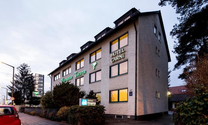 Altenfurt Nord Hotel | Book Your Stay at Nürnberger Trichter - Family Friendly Retreat