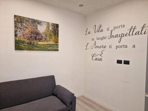 Zona Padova Apartment | Elegant Monet N & G HOME: Family-Friendly Getaway