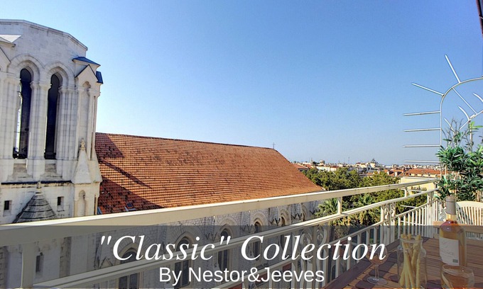Centre Ville-Gare Apartment | Top Floor Comfort at N&J - Notre Dame in Hyper Center