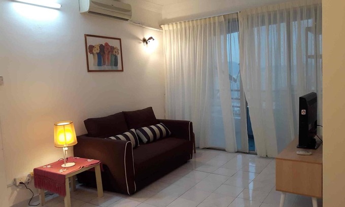 Gelugor Condo | Inviting N Park Condo in Batu Uban for Your Homestay