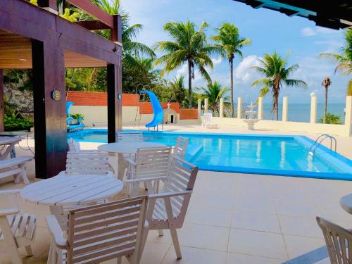 Araruama House | Top Rated Na Praia - Espaço Dom Artur with Oceanfront Views