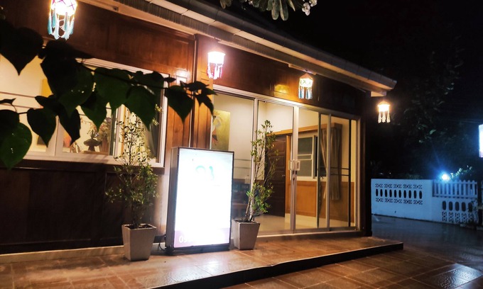 Chiang Khan House | Discover Na Soi 5 Chiangkhan: Family-Friendly Retreat