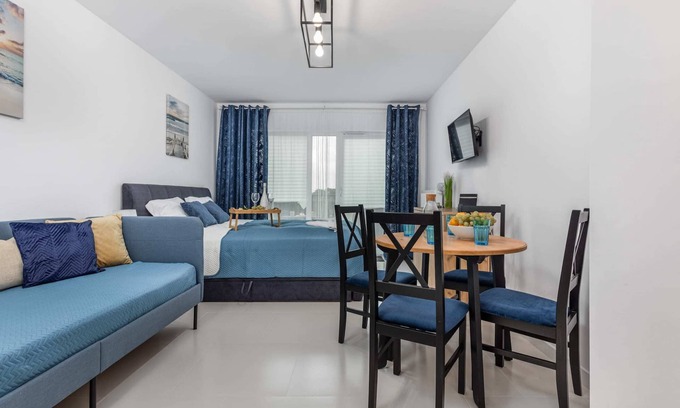 Miedzywodzie Apartment | Pet Friendly Studio with Balcony & Ocean View | Na Wydmach B40