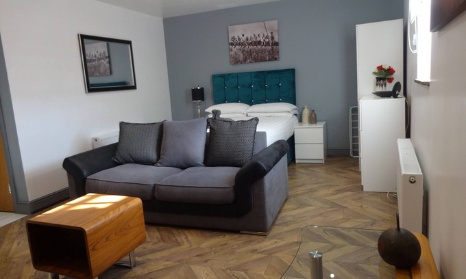 Wigton Apartment | Naaf Lodge: Ideal Base for Hadrian's Wall Adventures