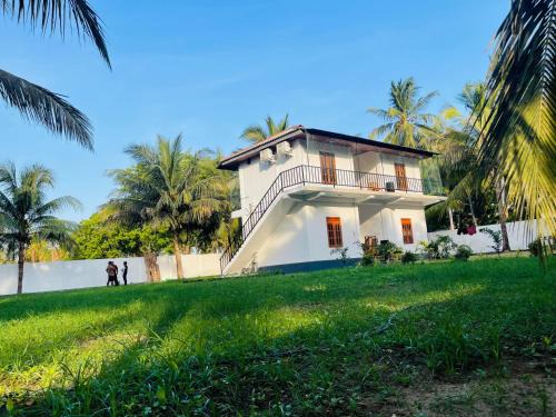 Nilaveli House | Nachchi Sweet Beach Stay