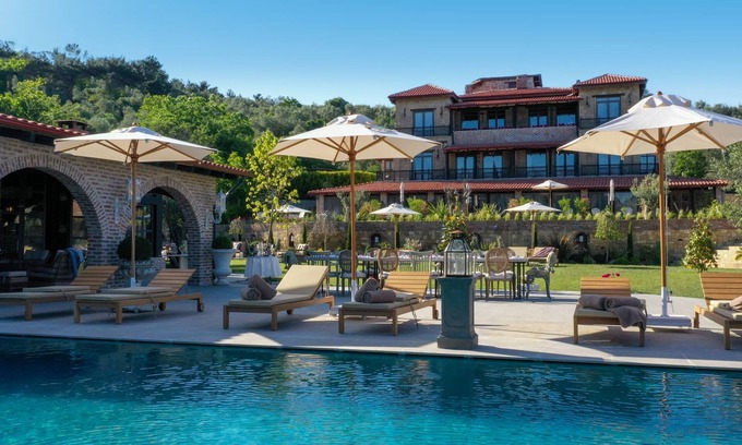 Kucukkuyu Hotel | Discover Nadas Kazdagları: Guest Rated 9.8 with Ocean View