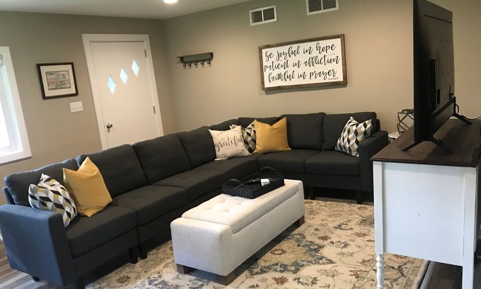 Delafield House | Experience Nagawicka Woods: Lake View Ranch Retreat