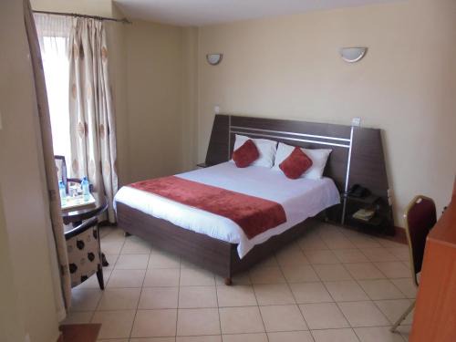 Ngara West Hotel | Budget-Friendly Nairobi Transit Hotel with Family Amenities