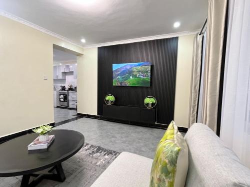 Nakuru Apartment | Guest Rated: Naka Tranquil Suite with Secure Parking